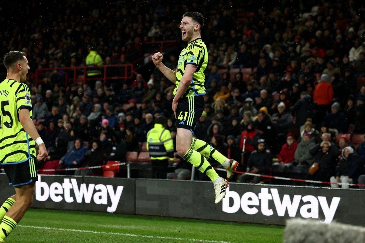 关于阿森纳客场绝杀谢菲联，三分收入囊中的信息